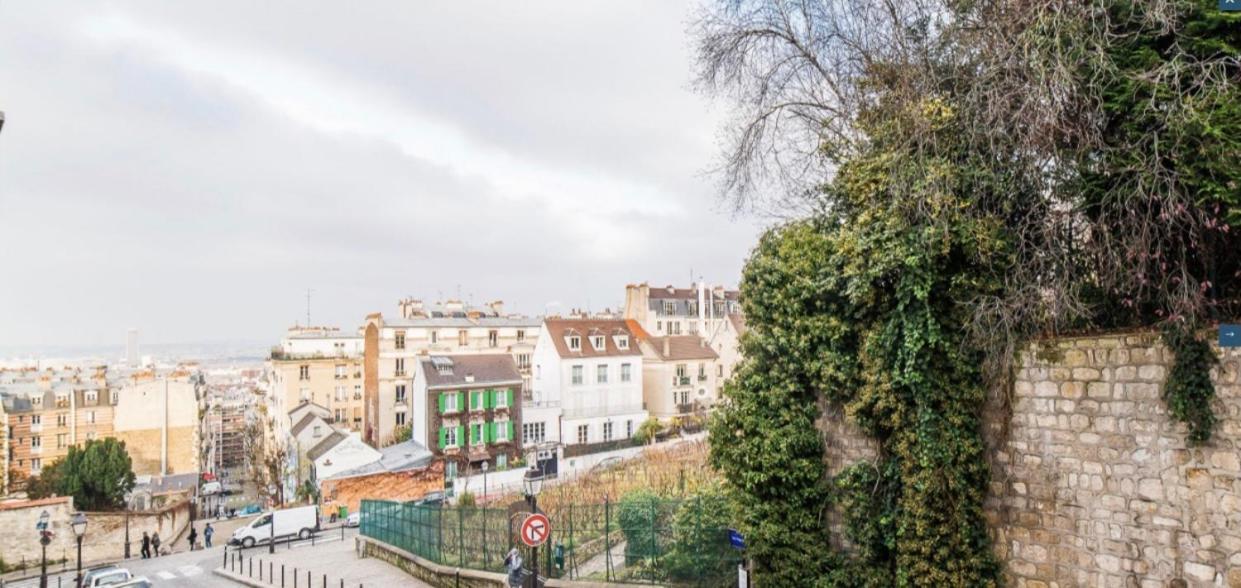 Apartment Countryside In Montmartre, La Maison Rose, Lapin Agile, View On Les Vignes Du Clos Montmartre Paris