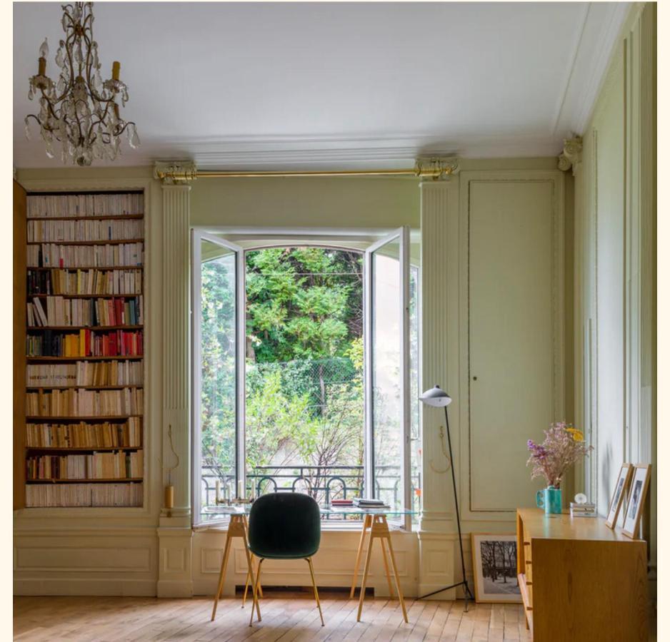 Apartment Countryside In Montmartre, La Maison Rose, Lapin Agile, View On Les Vignes Du Clos Montmartre